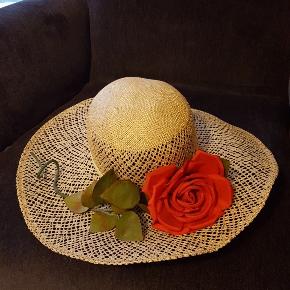 Straw hat